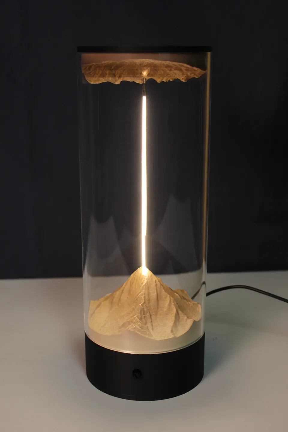 Magnetic Mountain Lamp - Maker's Supply view 2