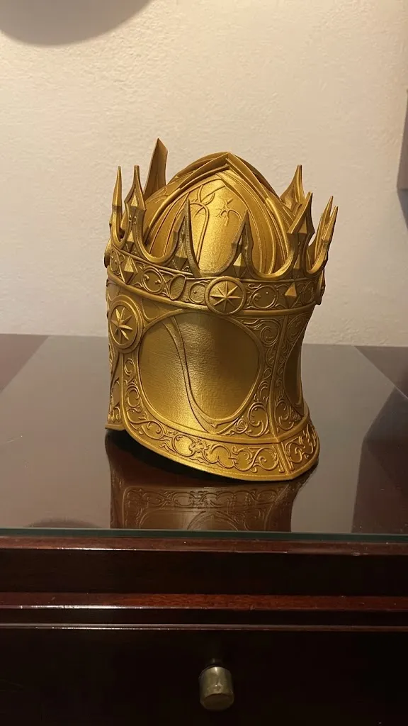 Casco del Rey Medieval Dr. Fate - Modelo de impresión 3D gratuito ...