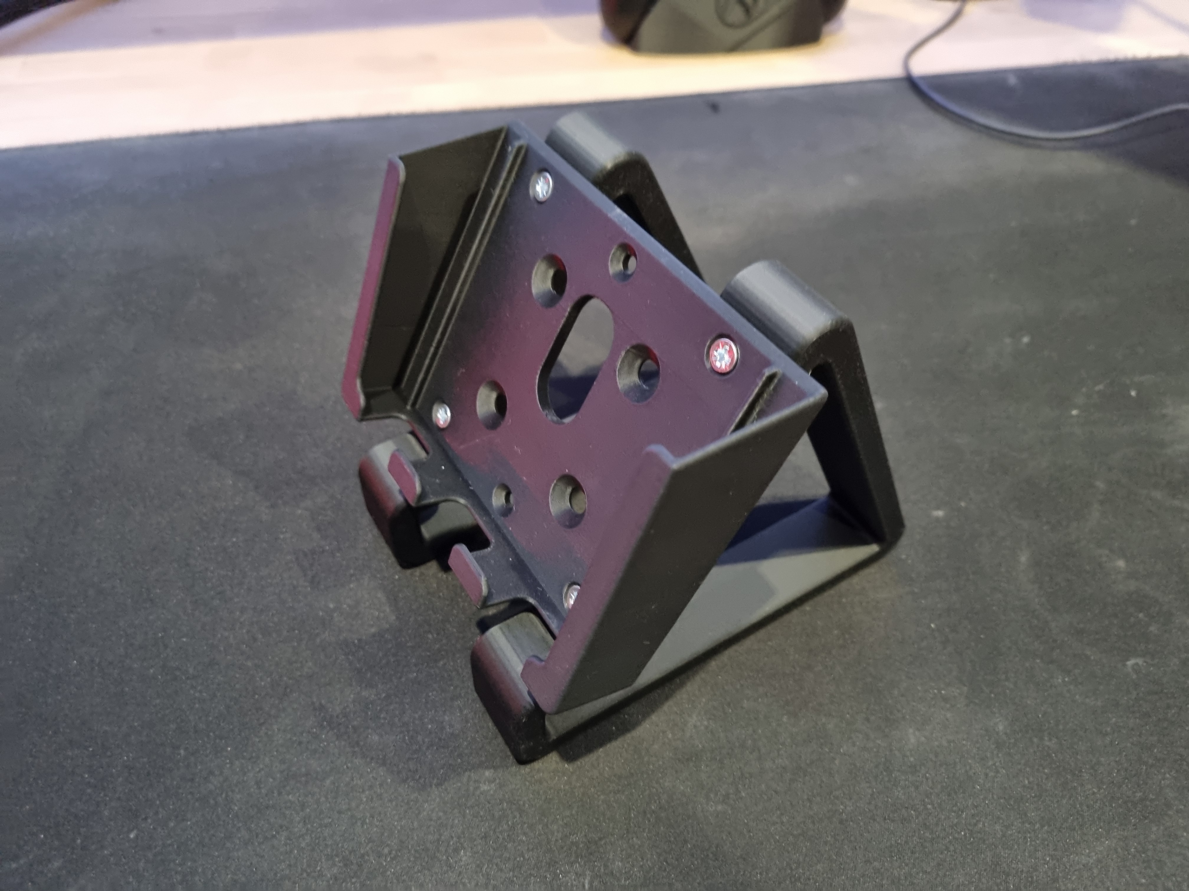 Miniatura 2 do modelo 3D Stream Deck XL Stand 