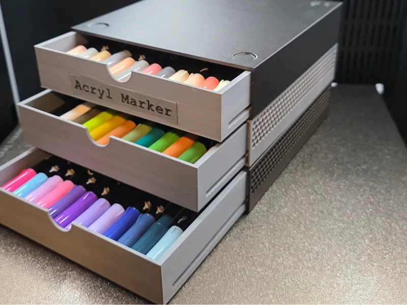 Stappelbare Box mit Schublade