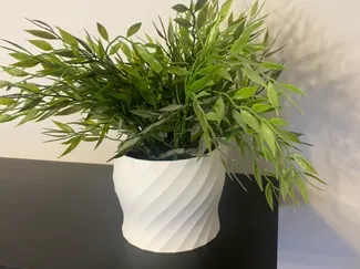 Flower pot