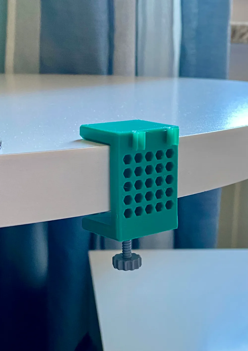 Table Cable Clipper Mini Tabletop Cable Clip by DiddyKong - MakerWorld