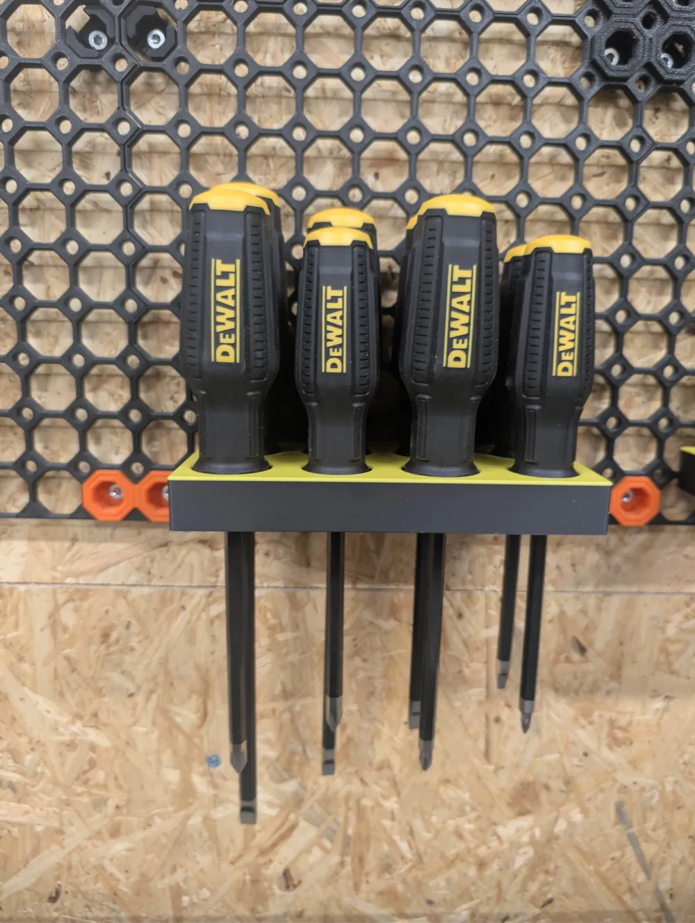 Multiboard Dewalt Screwdriver set - Free 3D Print Model - MakerWorld