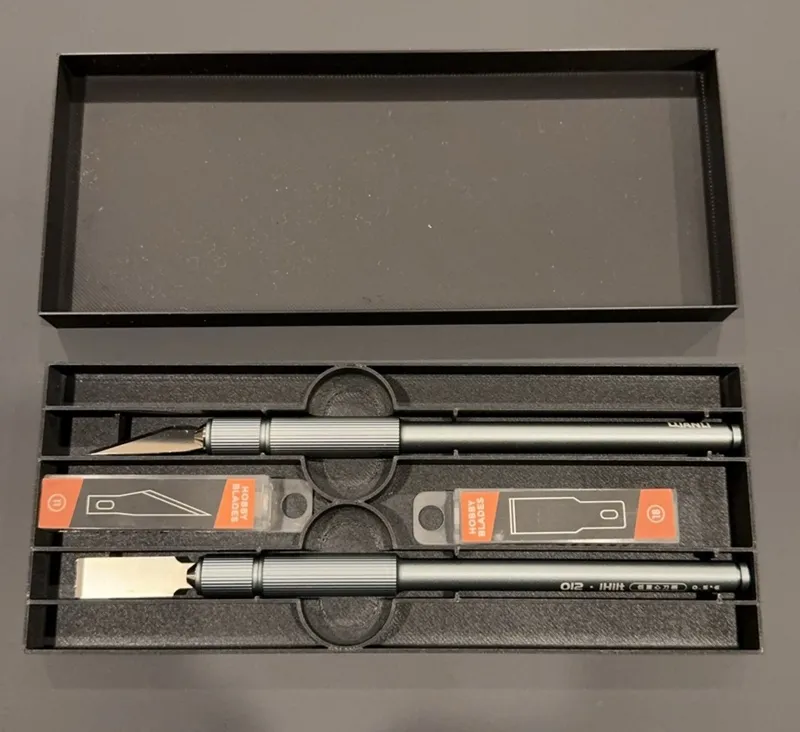 Box for QianLi iHilt 012 scalpels