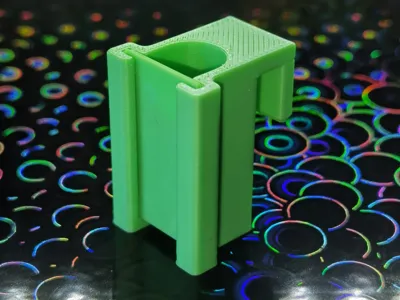 Aquarium plant holder