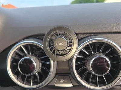 Audi TT 8S (MK3) Phone holder