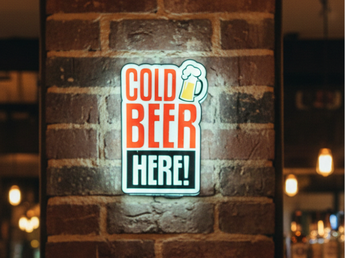 Cold Beer Here! Lightbox – The Perfect Man Cave