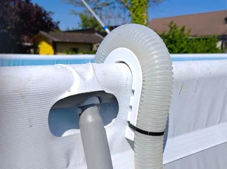 Support-Free Pool Hose Mount for 32mm Hoses