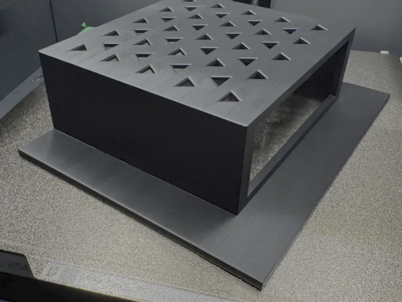 Intel Mini PC NUC7i5BNK Under Desk Mount