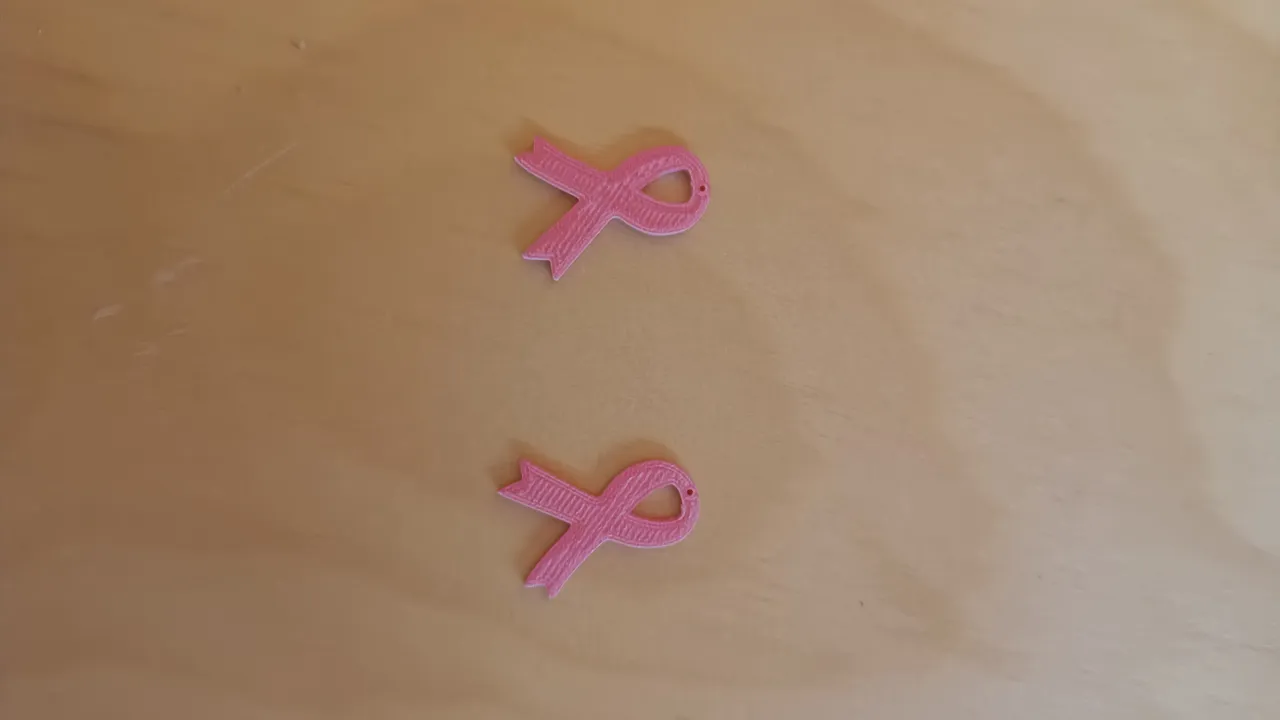boucles d'oreille octobre rose view 2