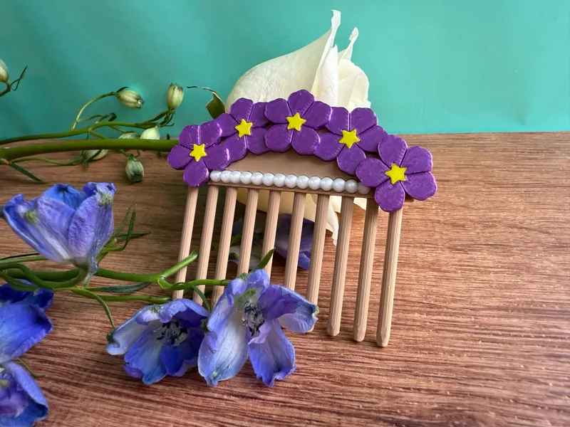 Violet and Pearl Decorative Hair Comb