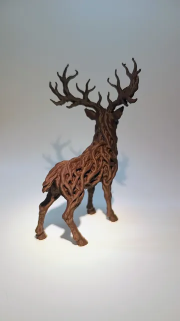 Modelo para impresión 3D: Wurzelhirsch "Kronengeweih" aus verflochtenem Holz — vista de referencia 5