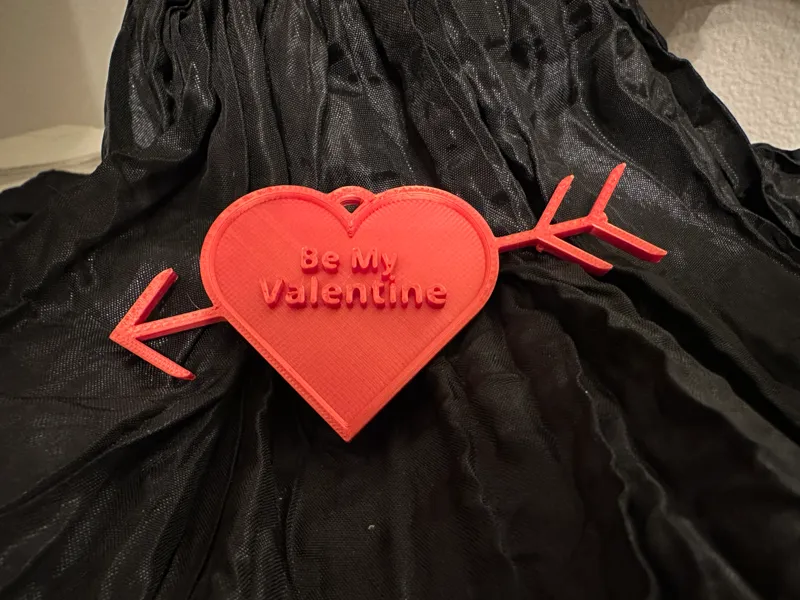 Valentine with heart and arrow