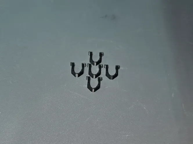 Vine Clip for Vented Soffit