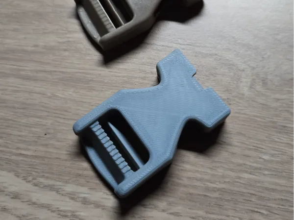 https://makerworld.bblmw.com/makerworld/model/US9f1a5a48fa8e64/design/2025-04-13_5f5f7e4b988118.jpg