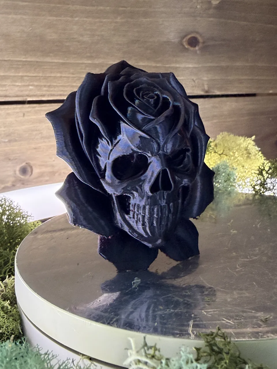 The Skullwood Forest Rose – Gothic Skull Flower view 4