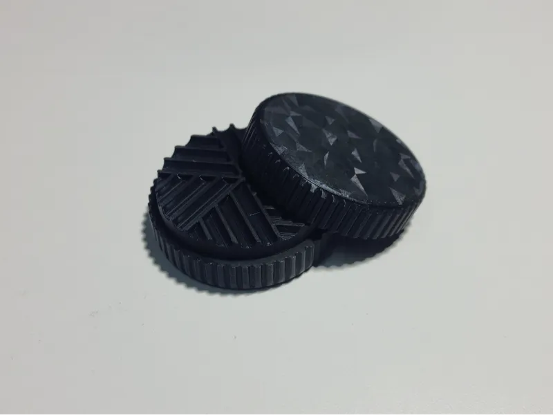 Herb Grinder - Toothless