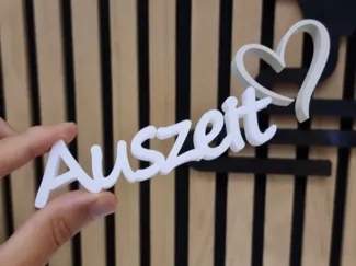 Dekoschriftzug Auszeit mit Herz 3d-Schrift