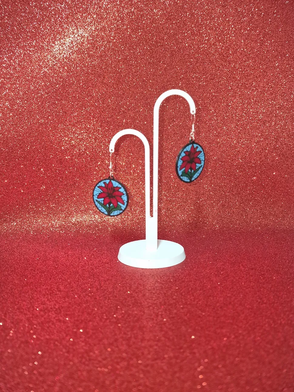Flower on canvas earrings view 3