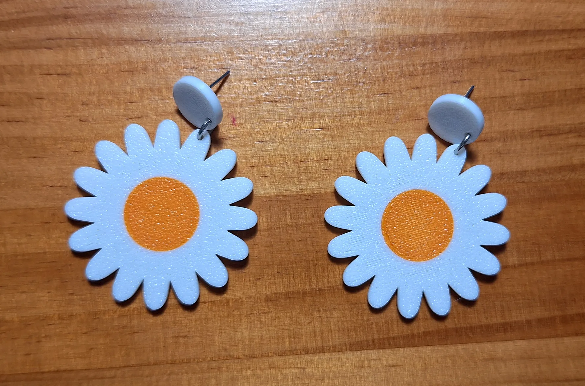 Pendientes con forma de margarita view 2