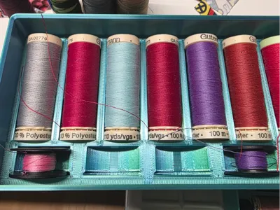 Gridfinity Gutermann Thread Organizer (110 yard)