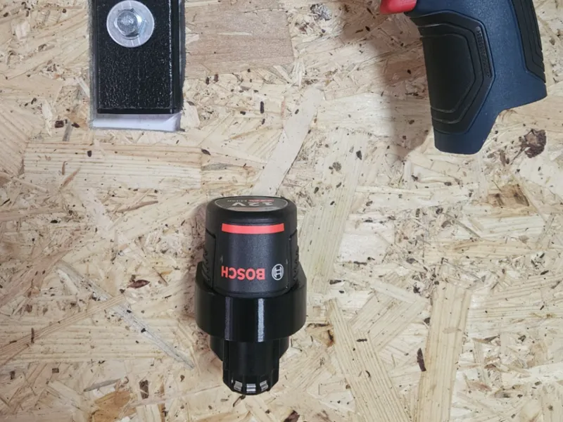 Bosch 12 V battery holder (for one battery)