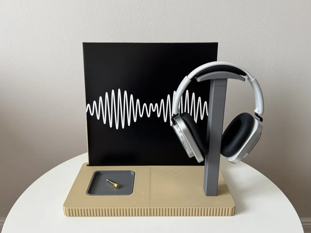 Side A – Headphone Stand & Vinyl Display - Free 3D Print Model - MakerWorld
