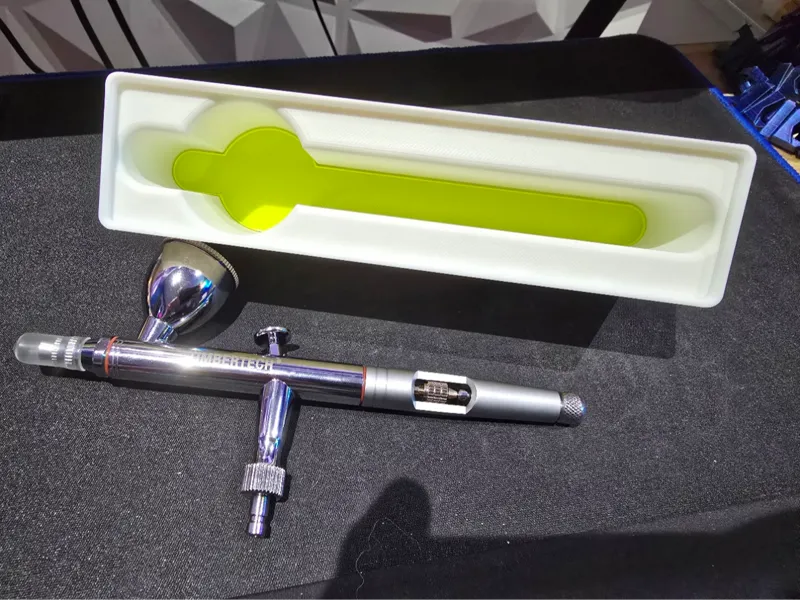 Airbrush gridfinity storage bin