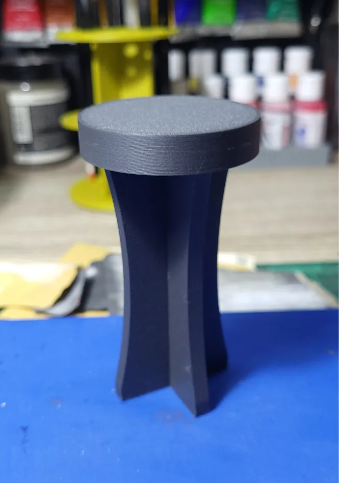 Simple Paint Handle