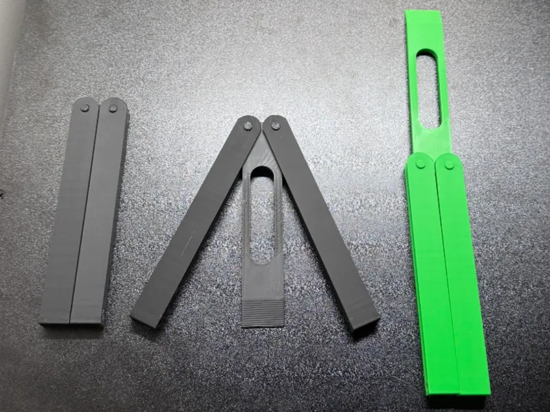 Butterfly Knife Trainer Bed Scraper