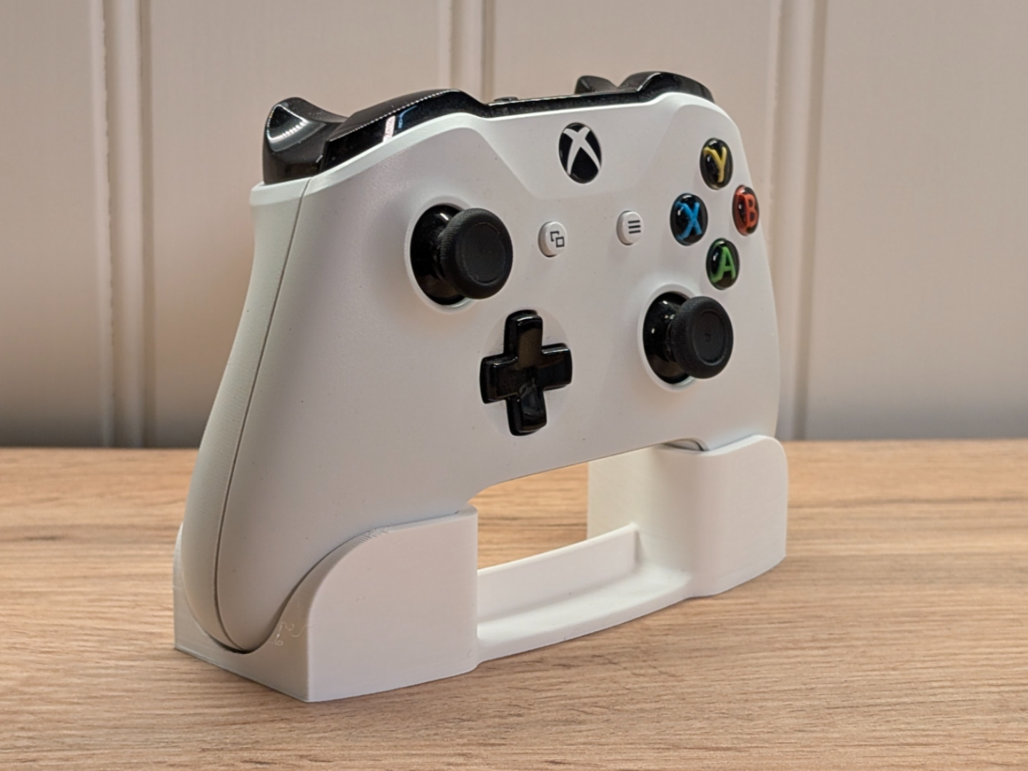 Xbox Controller Stand (Fits Xbox One, Series S/X)
