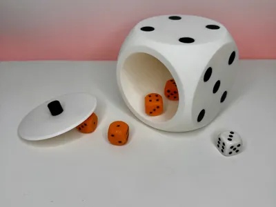 dice shaker / dice storage box / dice pen holder