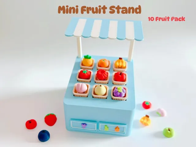 Mini Fruit Stand & 10 Fruit Clickers