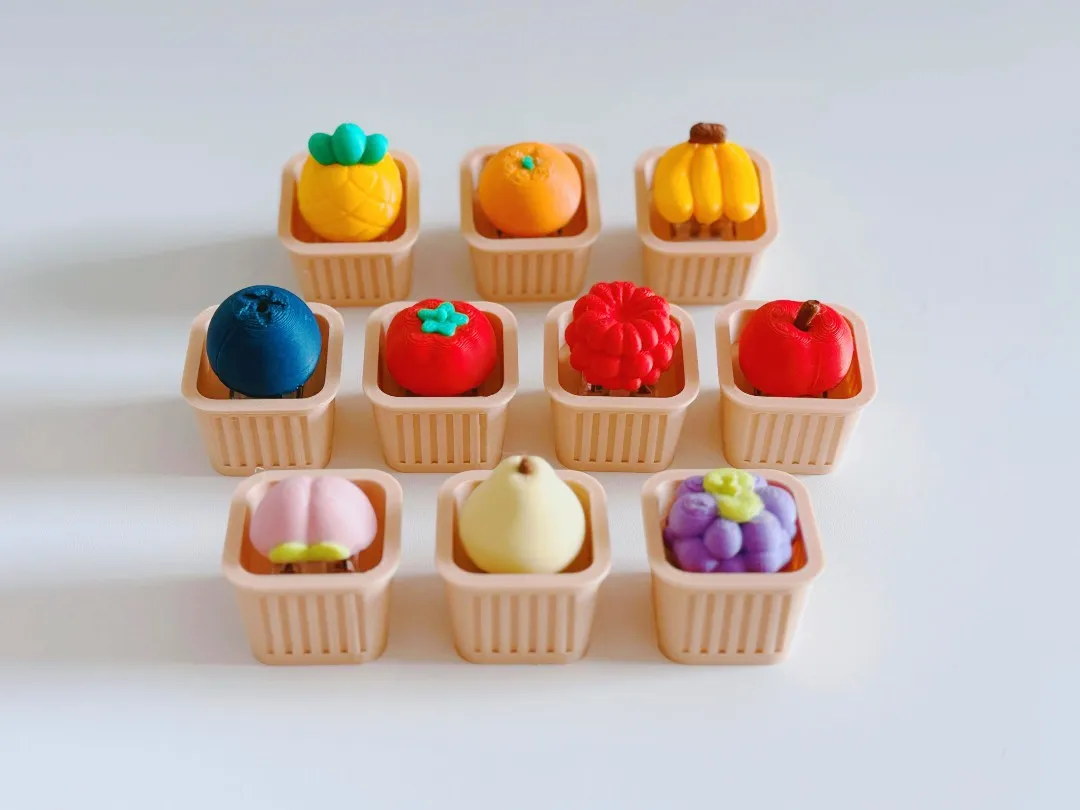 Mini Fruit Stand & 10 Fruit Clickers view 2