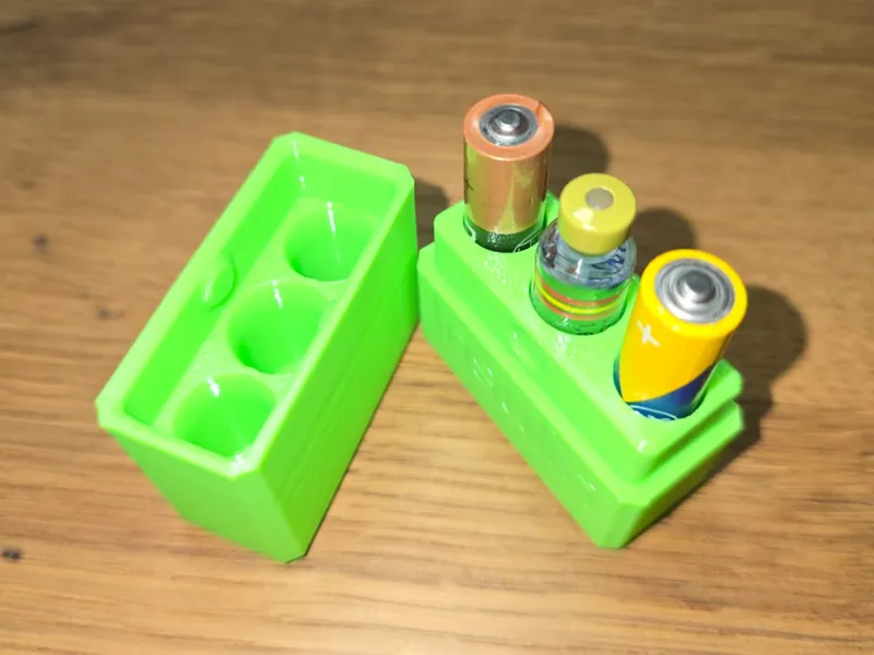 Insulin und AAA Batterie Transportbox Ypsopump
