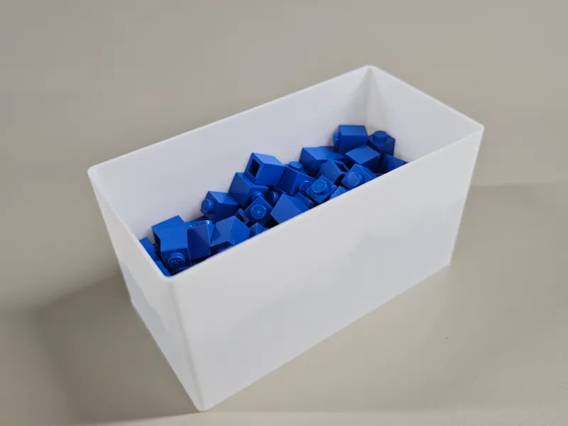 2x4 Container