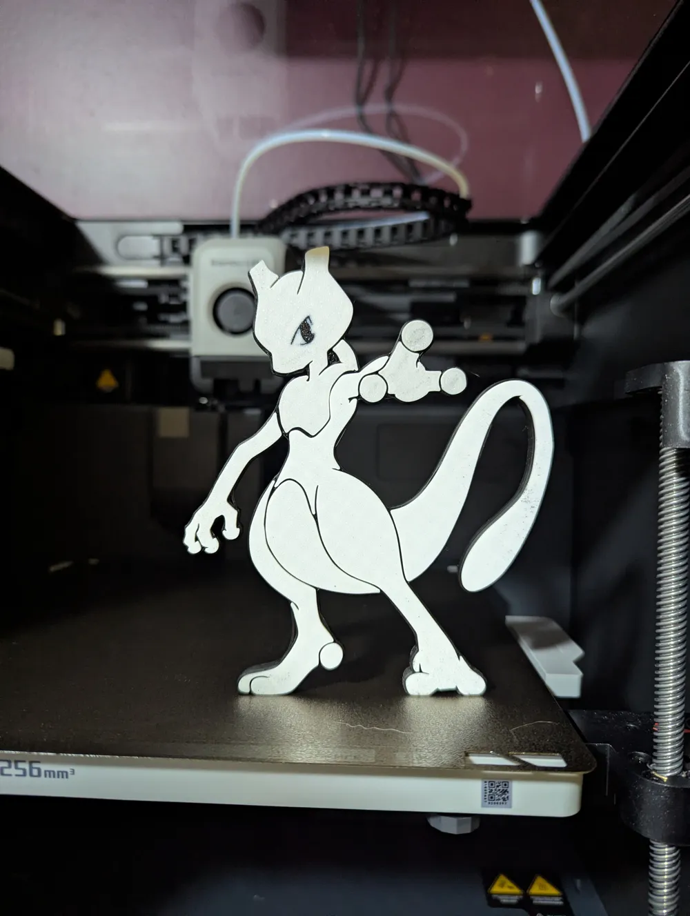 Mewtwo black and white - Free 3D Print Model - MakerWorld