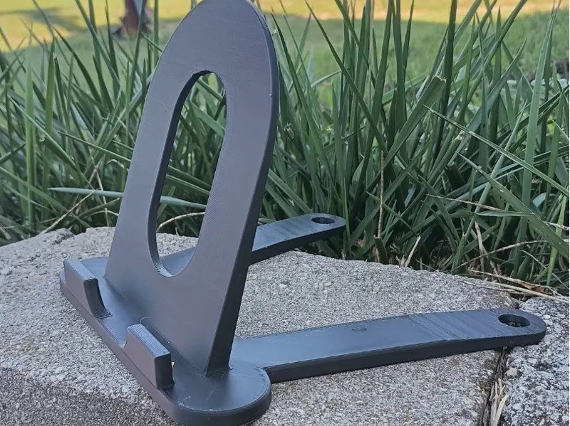 World's Best Tablet Stand (and Phone!)