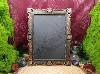 Ornate Decorative Frame for Creature Plates - v2
