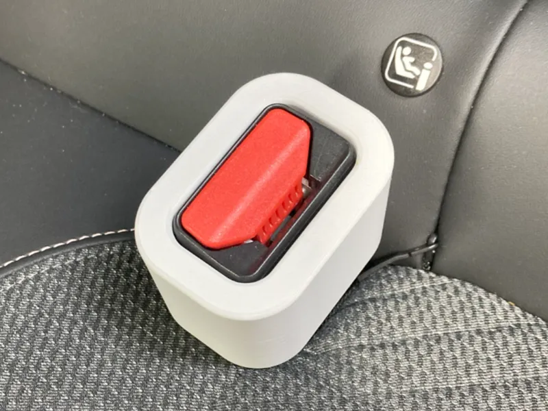 Paramétrique : Support boucle ceinture de sécurité