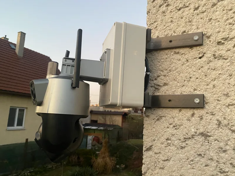 corner camera mount