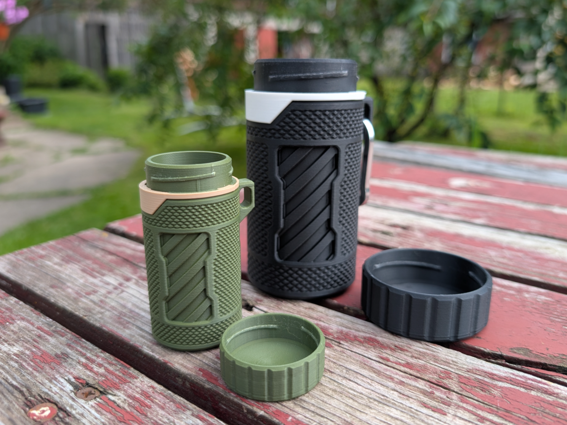 Miniatura 1 do modelo 3D Outdoor Container