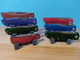 Pocket Knife Display Stand