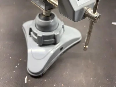 Central Machinery articulated vice magnetic base 