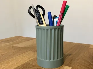 Simple and clean pencil holder