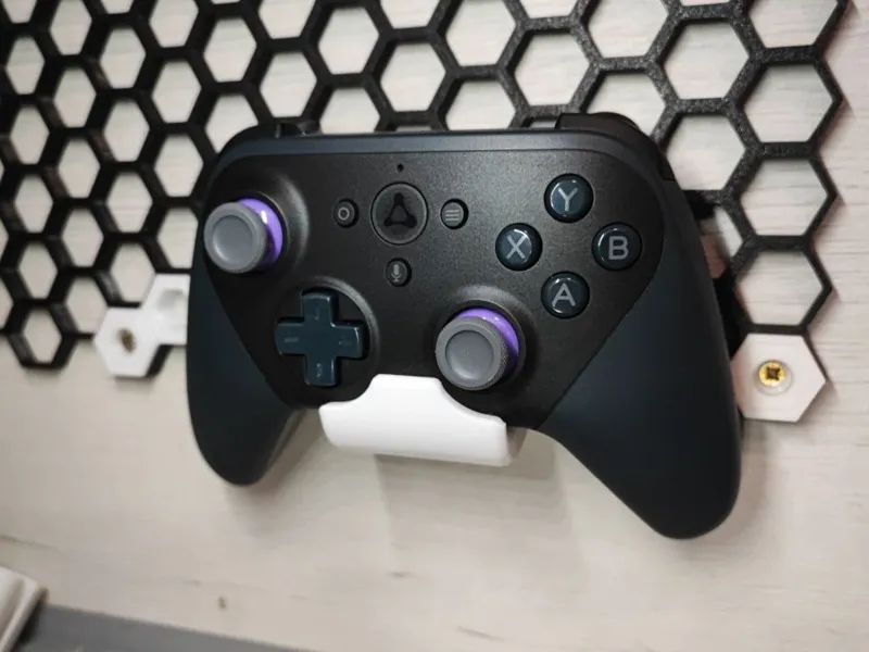 Amazon luna honeycomb wall support
