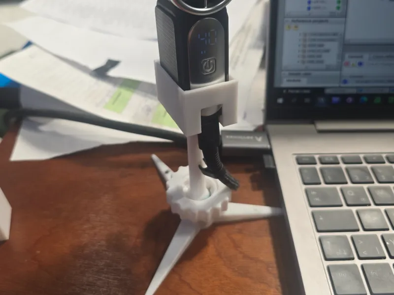 Mini fan tripod