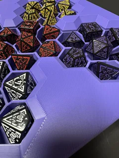 Dice Hive – 5 კამათლის ნაკრების შესანახი ყუთი thumbnail 3