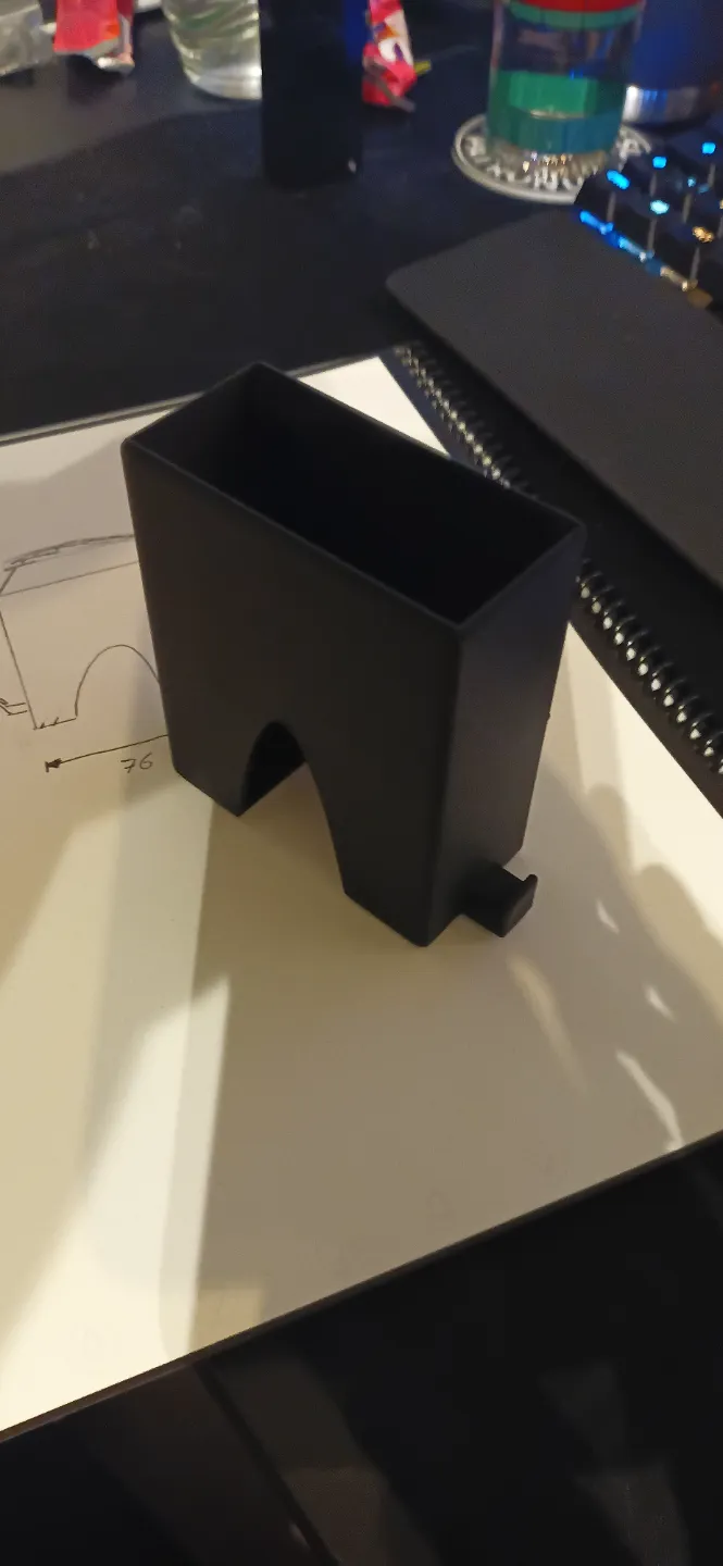 Secrid 16 Cards Wallet Wallmount with two hooks