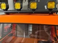 Optiques avant sans câbles apparents — Unimog — photo 1